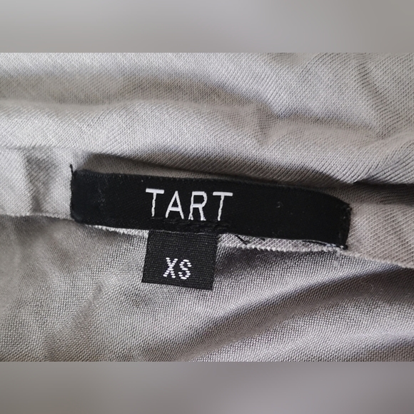 Tart bondage dress - Picture 4 of 5